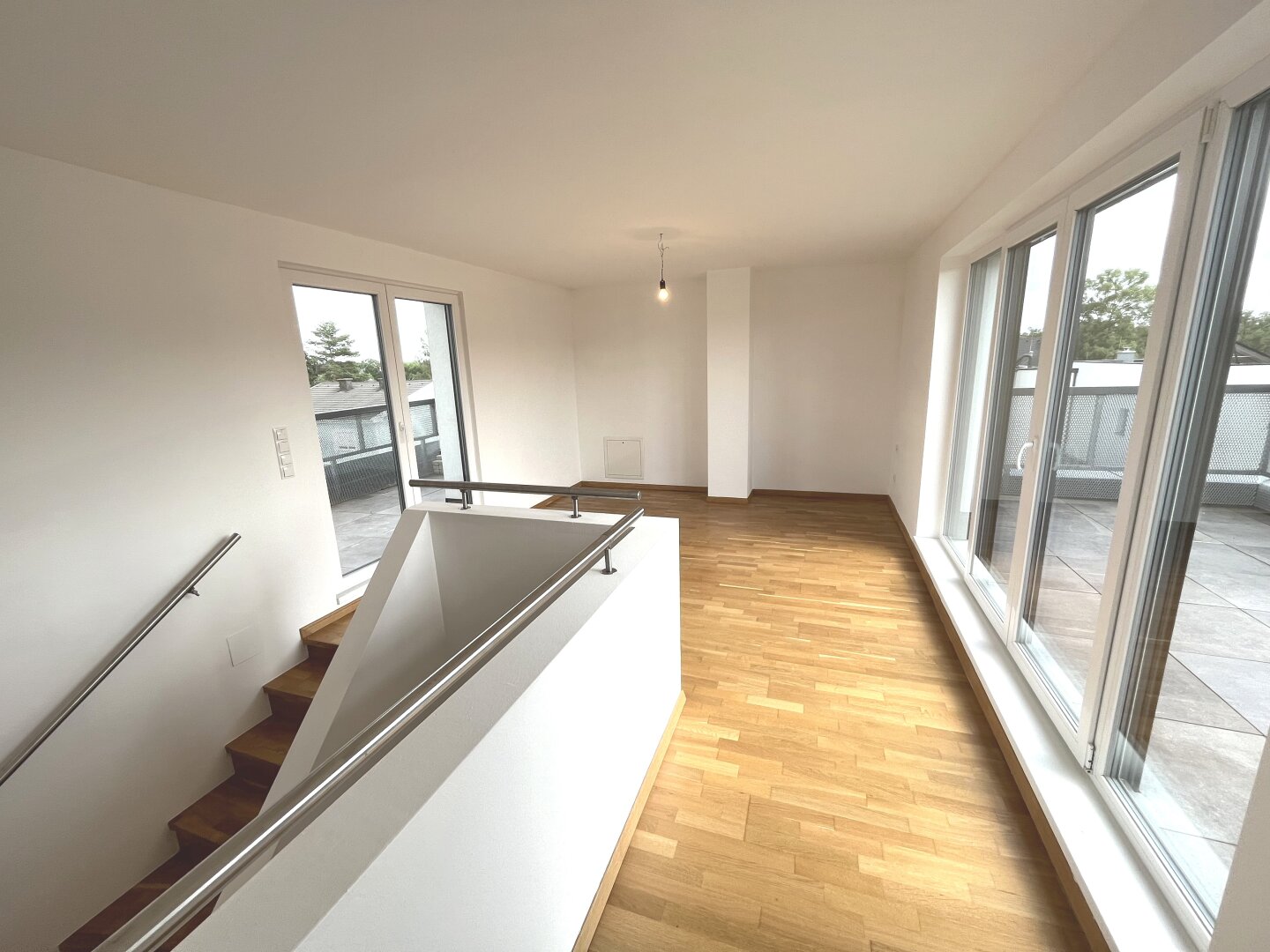 ANLEGERHAUS: Moderne vermietete Traumimmobilie in Strasshof - 5 Zimmer, Garten, Terrassen und mehr für nur 349.000,00 €!