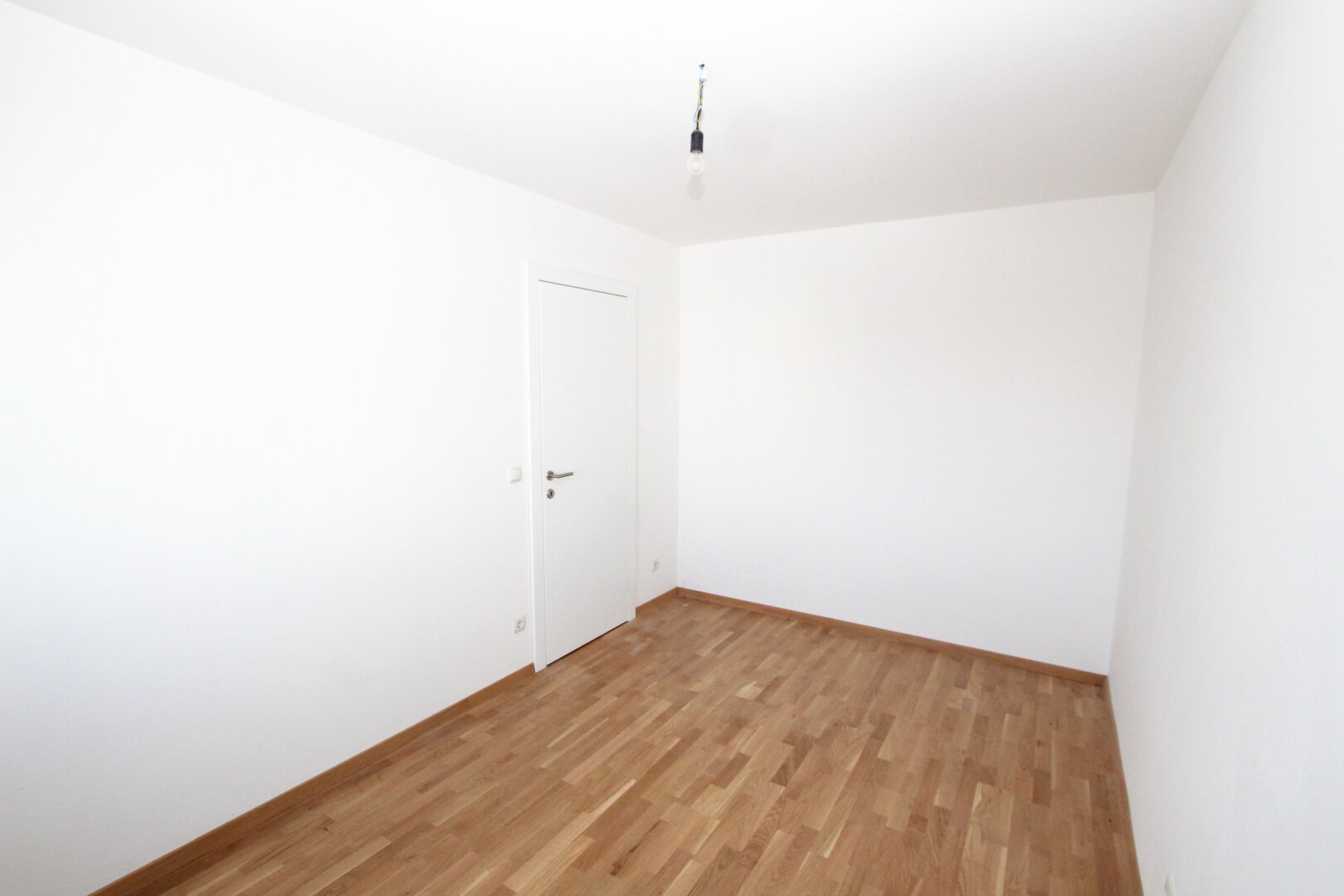 ANLEGERHAUS: Moderne vermietete Traumimmobilie in Strasshof - 5 Zimmer, Garten, Terrassen und mehr für nur 349.000,00 €!