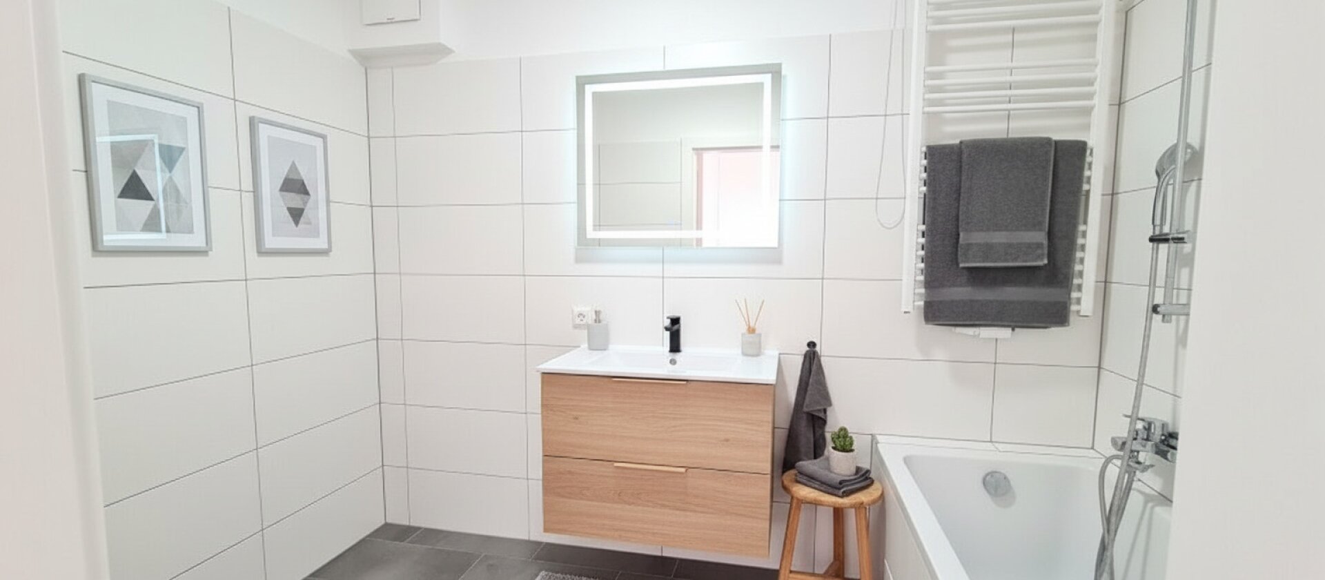 Neuwertige 3-Zimmer-Wohnung mit Balkon in Traismauer – Ihr neues Zuhause wartet!