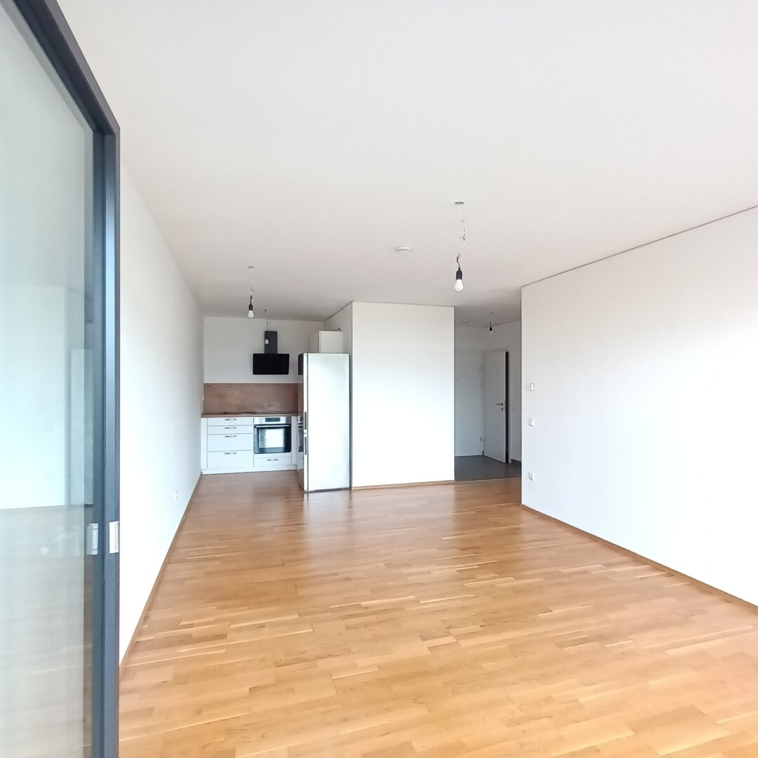 Neubau-Erdgeschoss mit Traumgarten – ideal für Singles & Paare!