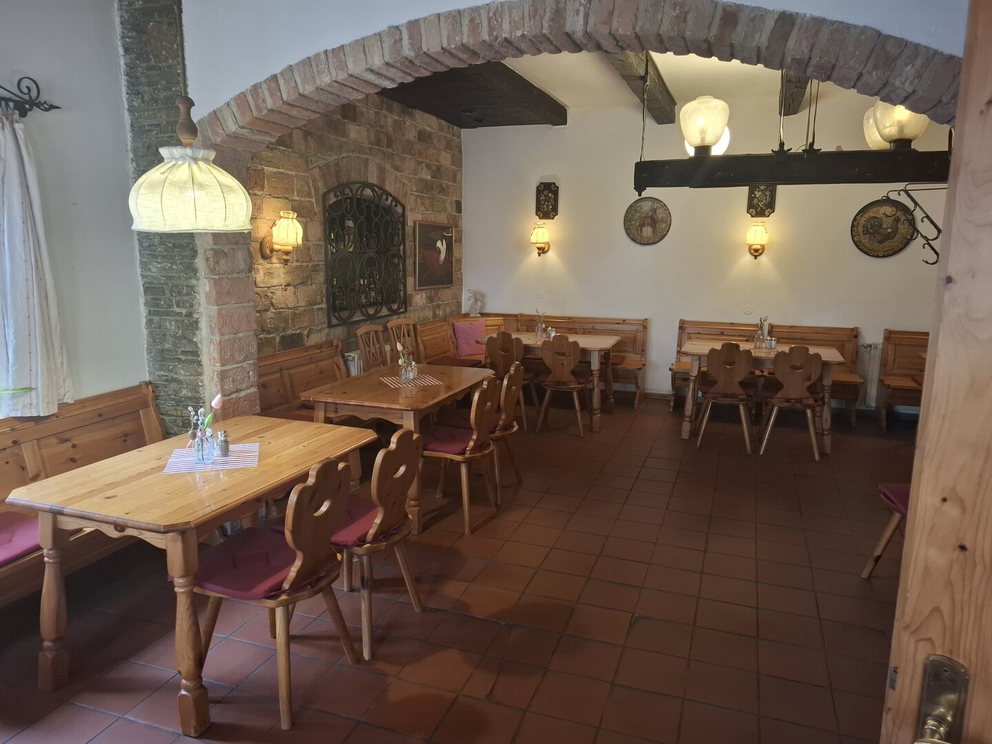 TRADITIONSBETRIEB VIS A VIS DER WALLFAHRTSKIRCHE GASTROTEL IMMOBILIEN