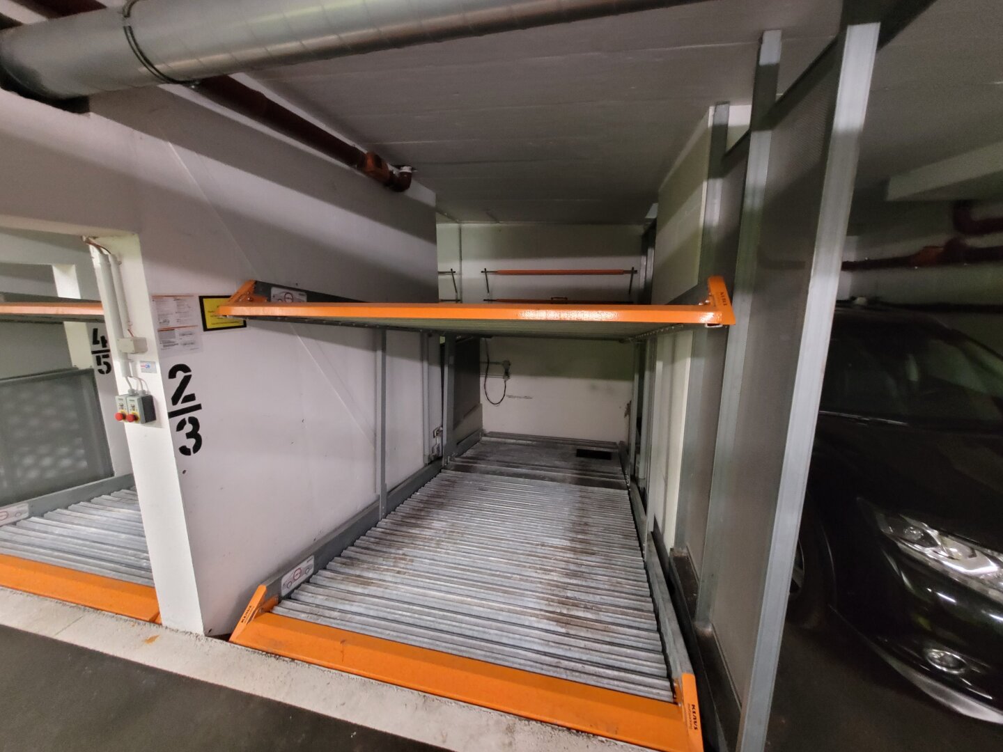 GARAGENPLATZ IN GEPFLEGTER GARAGE ZUM KAUF (G02)