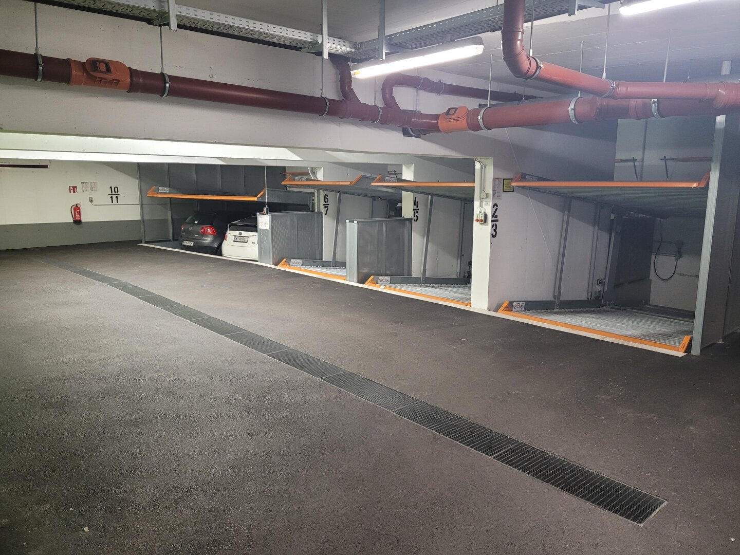 GARAGENPLATZ IN GEPFLEGTER GARAGE ZUM KAUF (G04)
