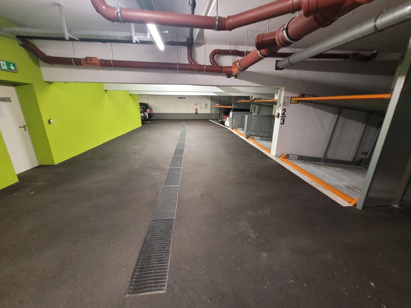 GARAGENPLATZ IN GEPFLEGTER GARAGE ZUM KAUF (G04)