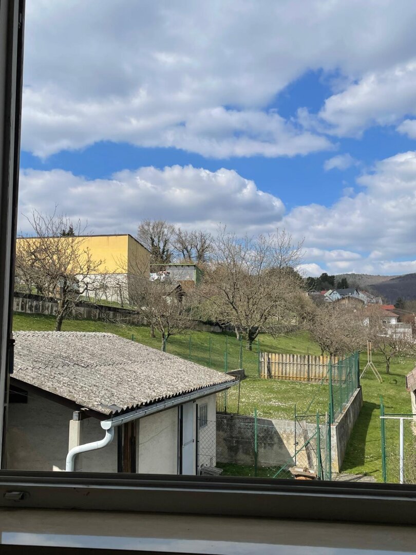 Charmant & Gepflegt! -  Einfamilienhaus in ruhiger und sonniger Dorflage nahe des Naturbadesee!