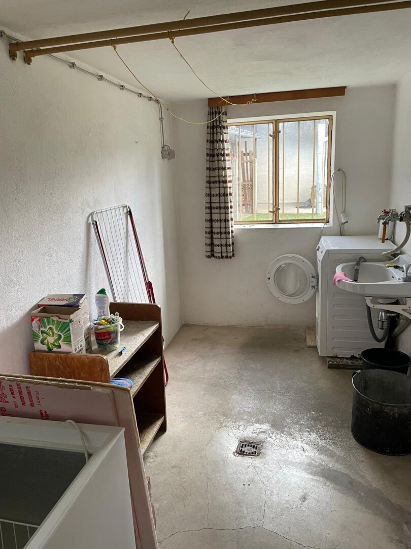 Charmant & Gepflegt! -  Einfamilienhaus in ruhiger und sonniger Dorflage nahe des Naturbadesee!