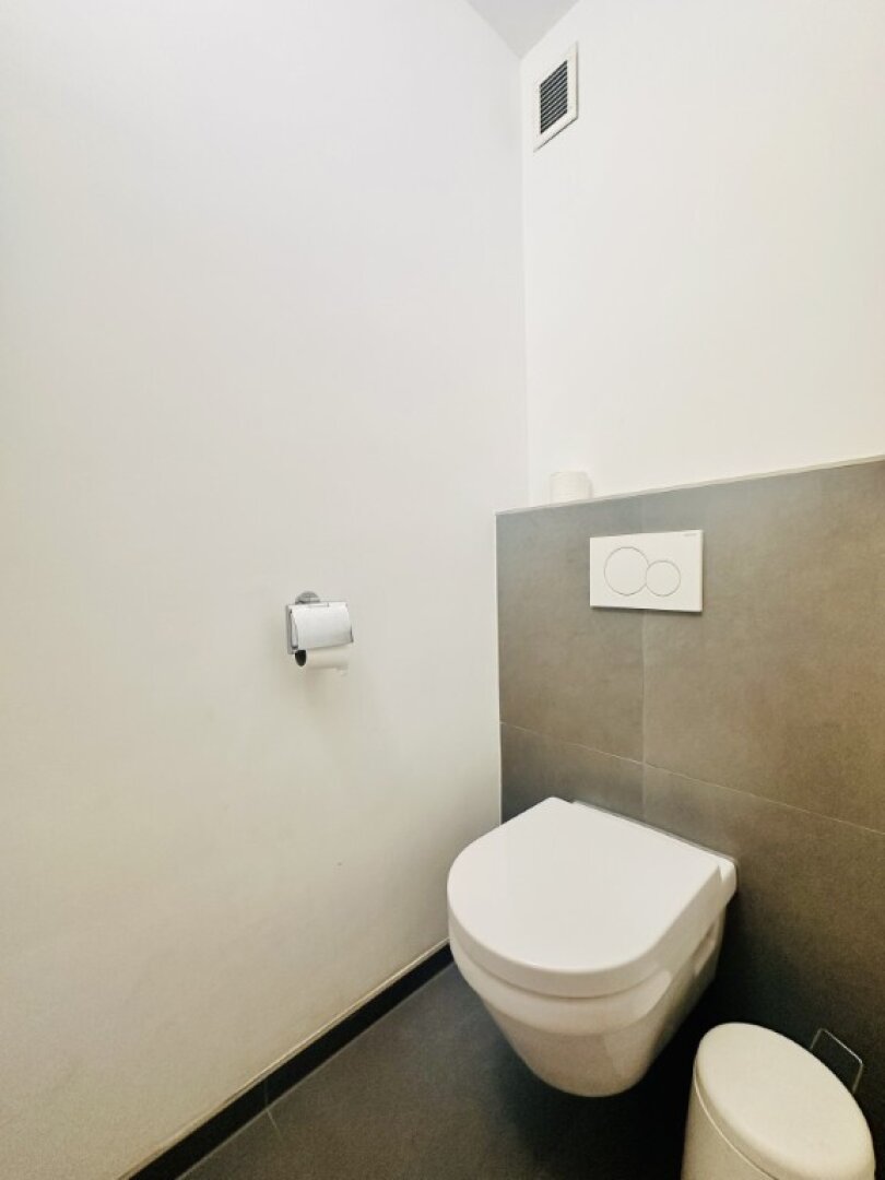Gepflegte 3-Zimmer Wohnung im beliebten Zehnerviertel – Fernblick im 5. Stock | Sofort beziehbar