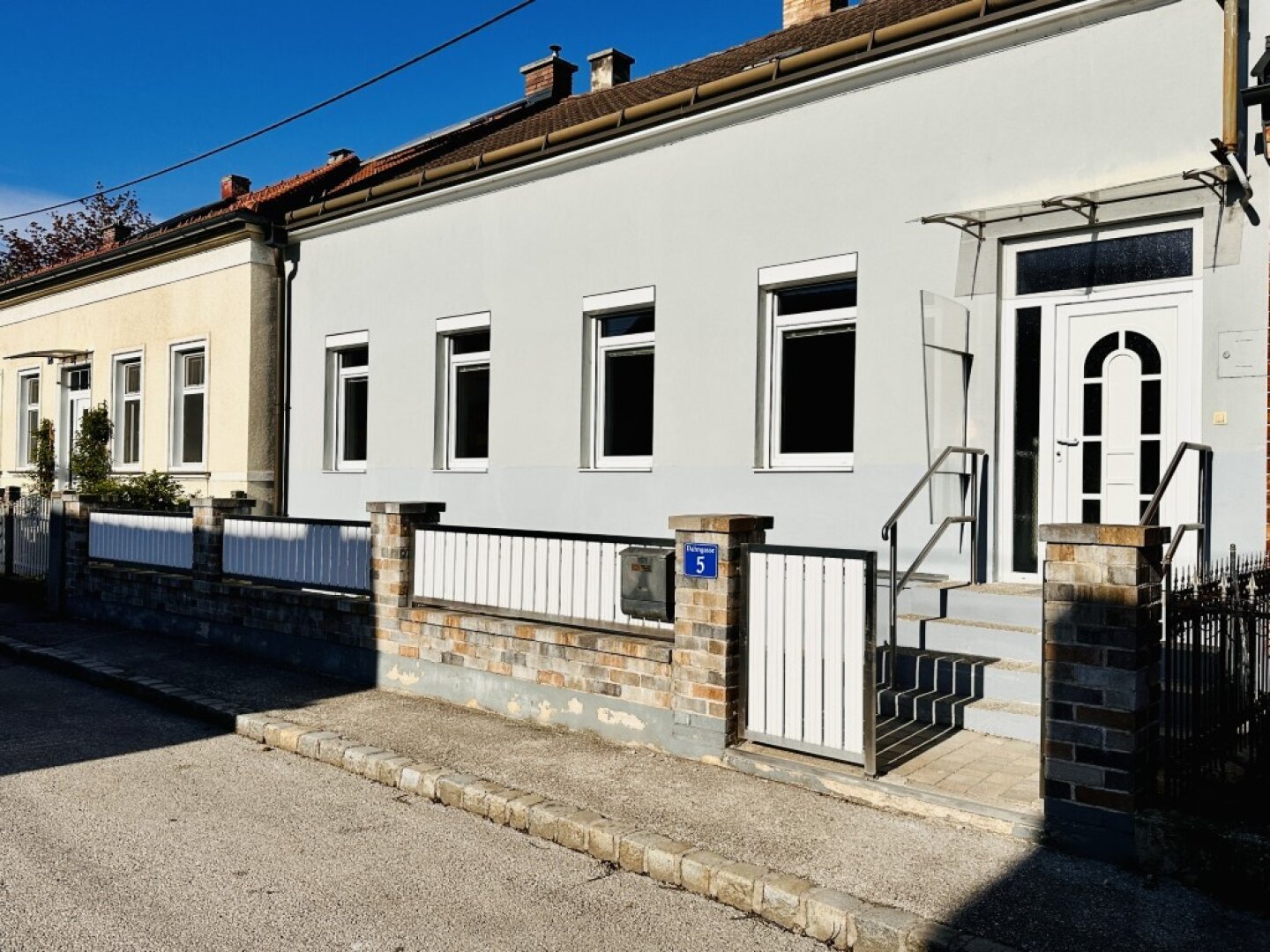 Einfamilienhaus zum Kauf in 2620 Neunkirchen in der Nähe vom Zentrum!