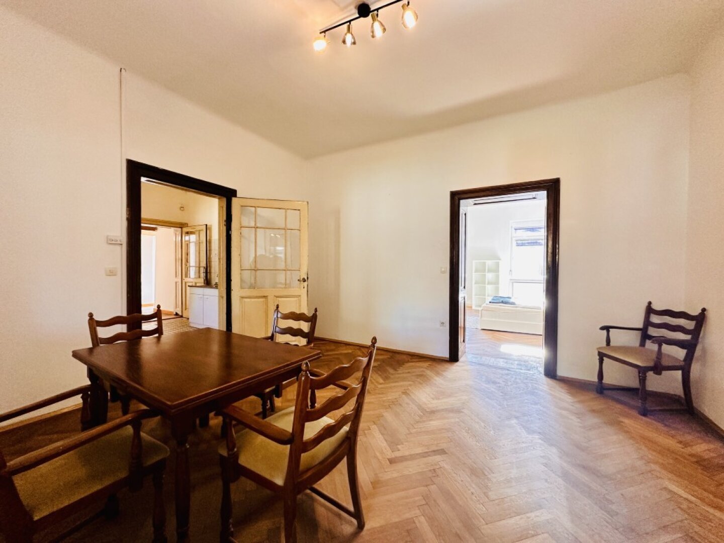 Einfamilienhaus zum Kauf in 2620 Neunkirchen in der Nähe vom Zentrum!