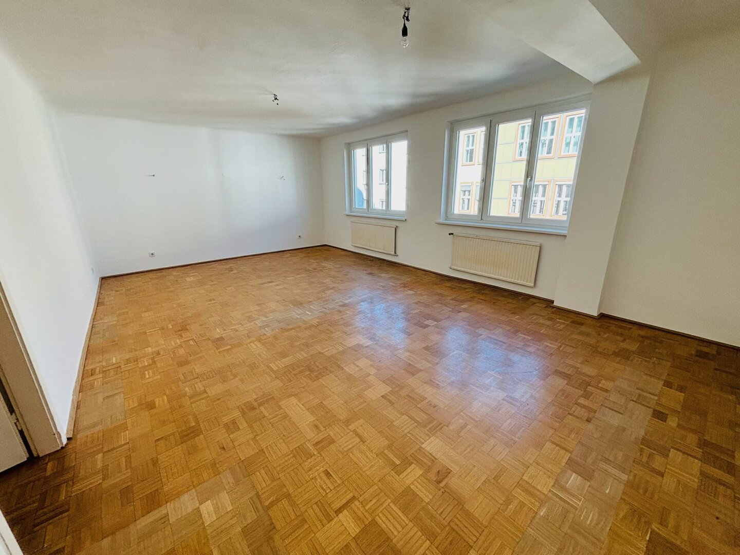 STADTWOHNUNG FÜR KREATIVE
