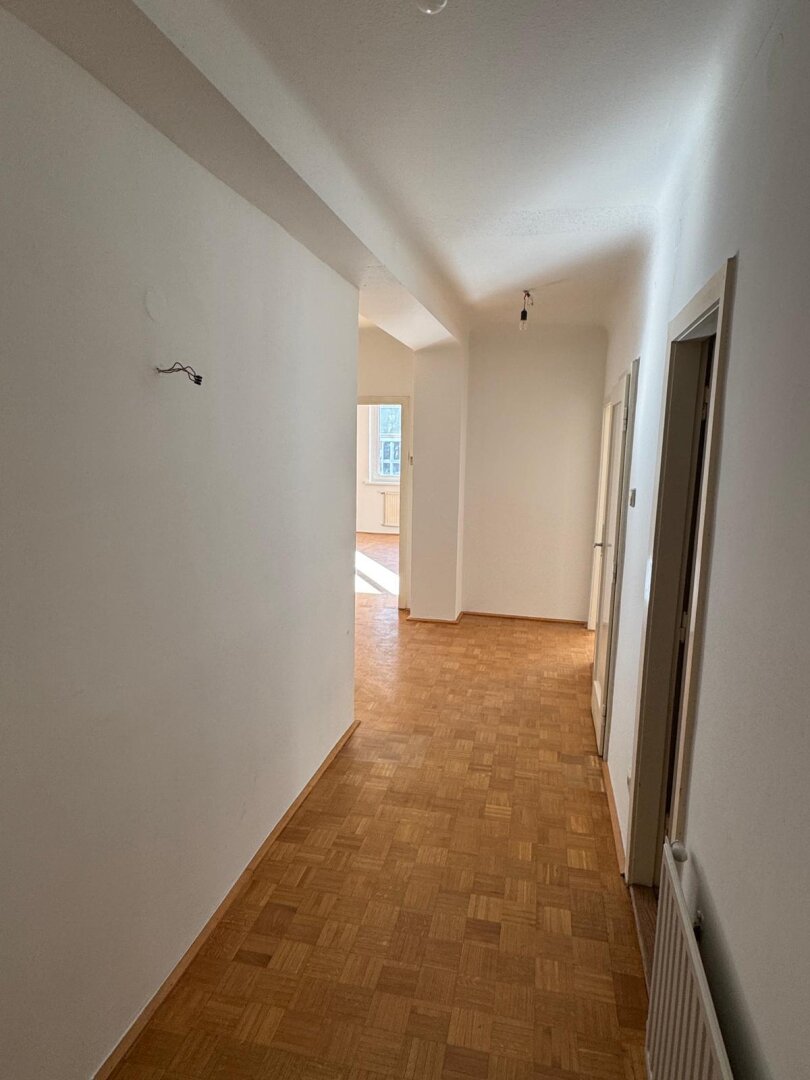STADTWOHNUNG FÜR KREATIVE