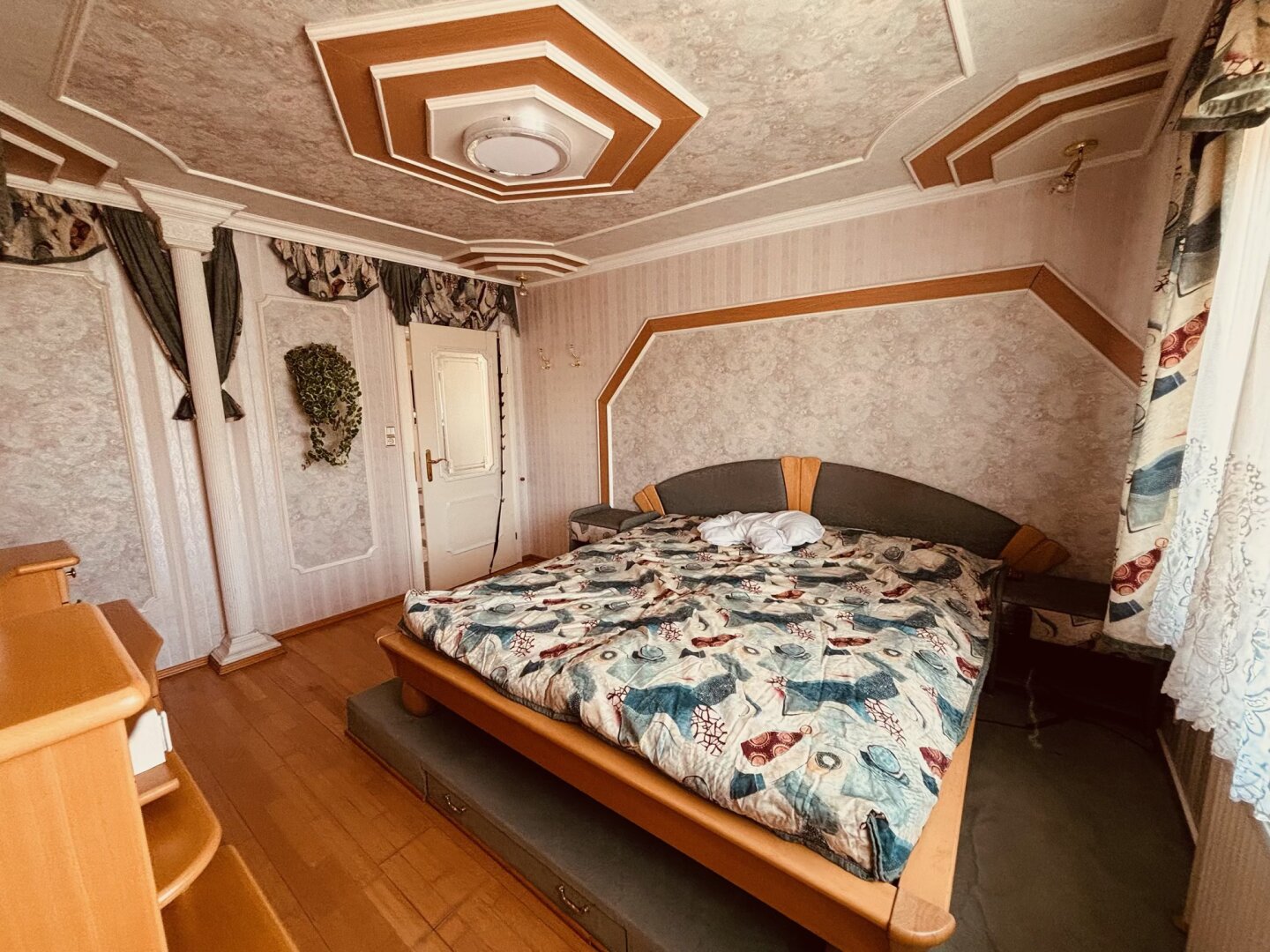 HELL UND WOHNLICH IST DAS AMBIENTE DIESES HAUSES