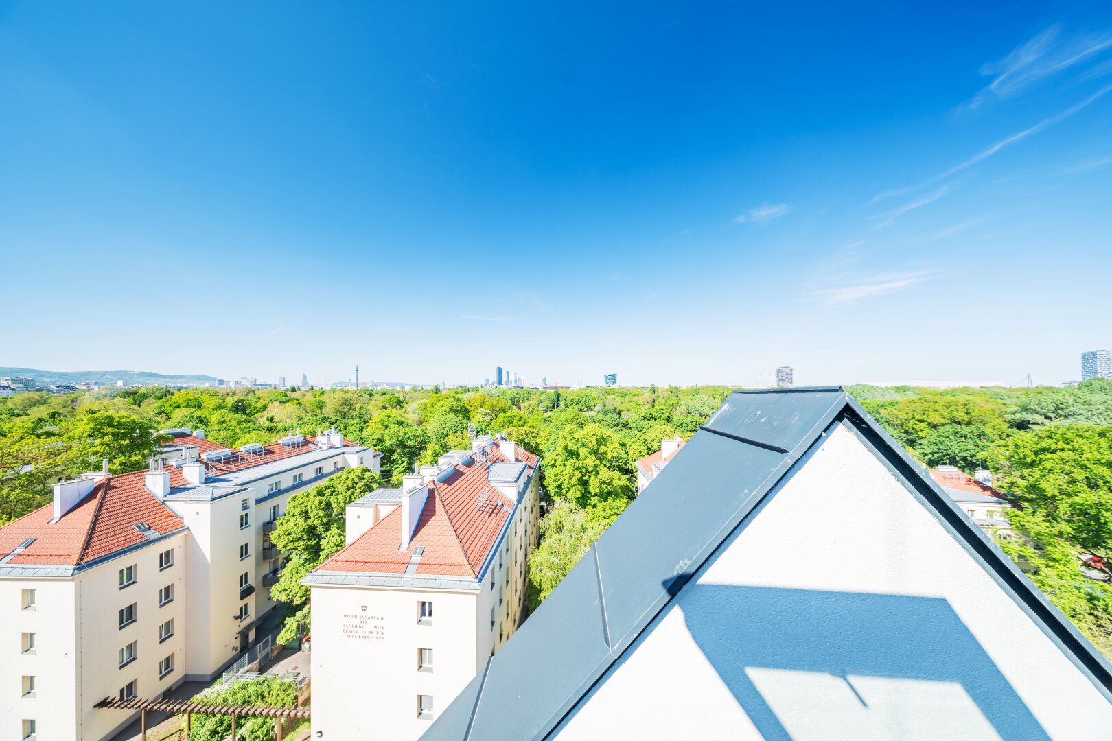 EXKLUSIVE DG-MAISONETTE MIT PANORAMA ÜBER WIENER SKYLINE & PRATER