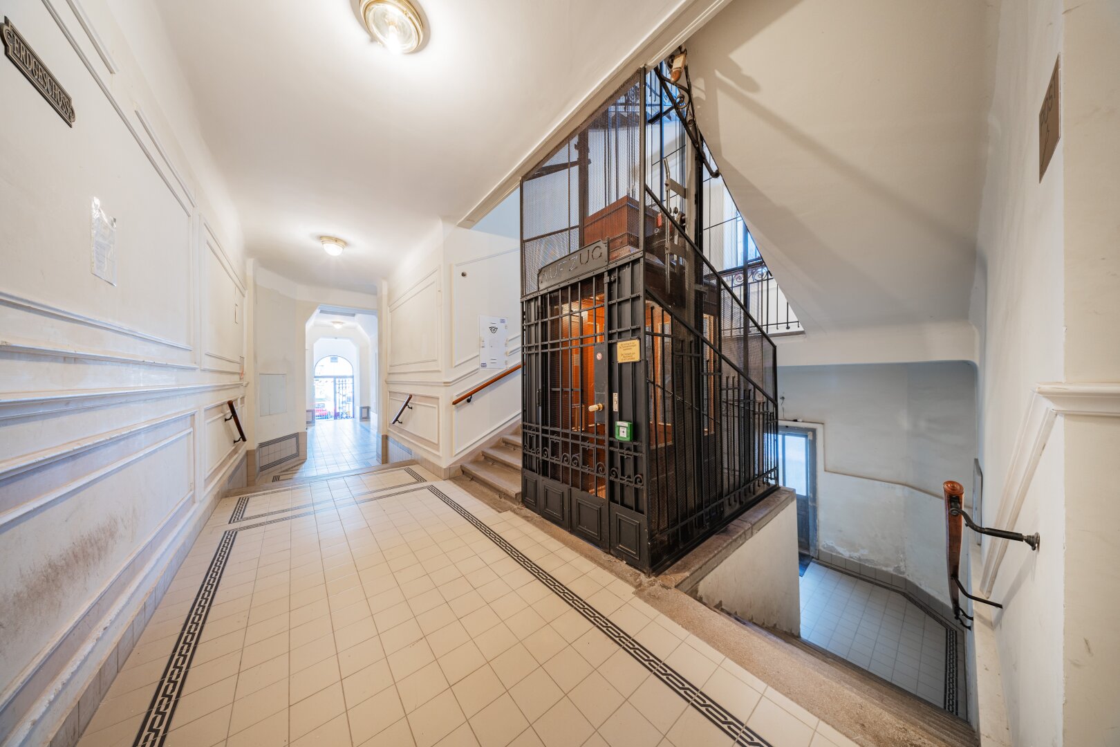 EXKLUSIVE DG-MAISONETTE MIT PANORAMA ÜBER WIENER SKYLINE & PRATER
