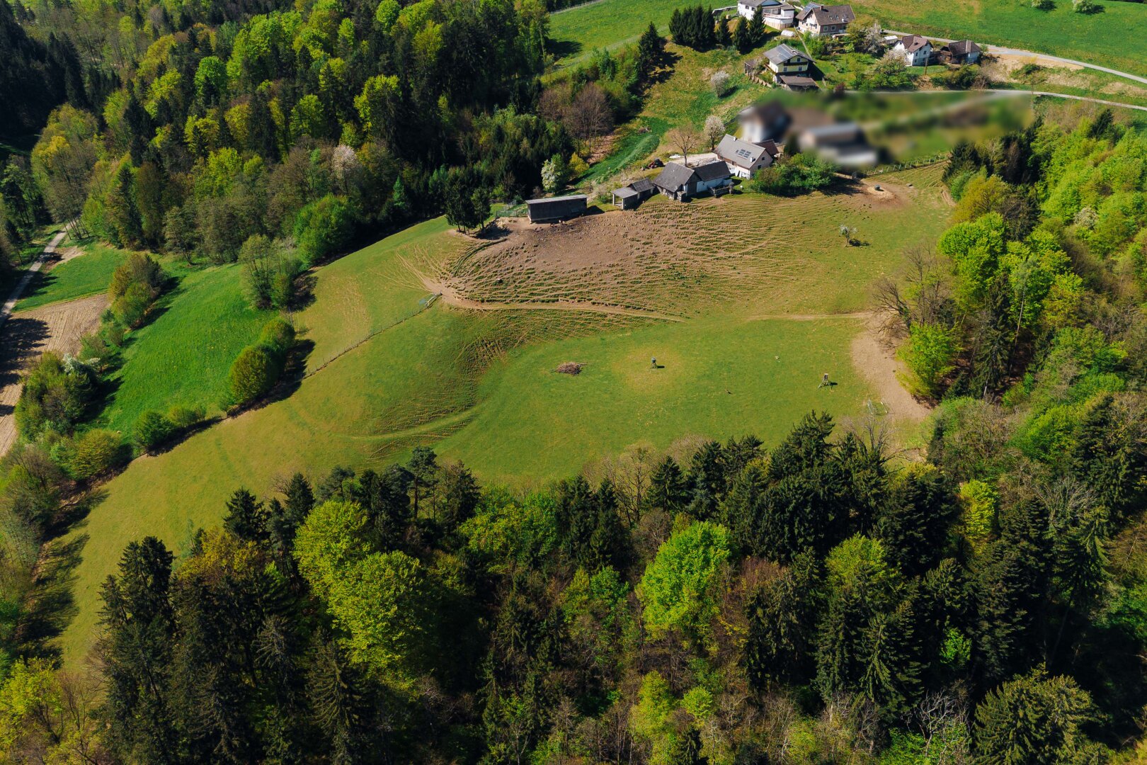 Ihr Rückzugsort am Kranachberg: Anwesen mit Weitblick und Seltenheitswert