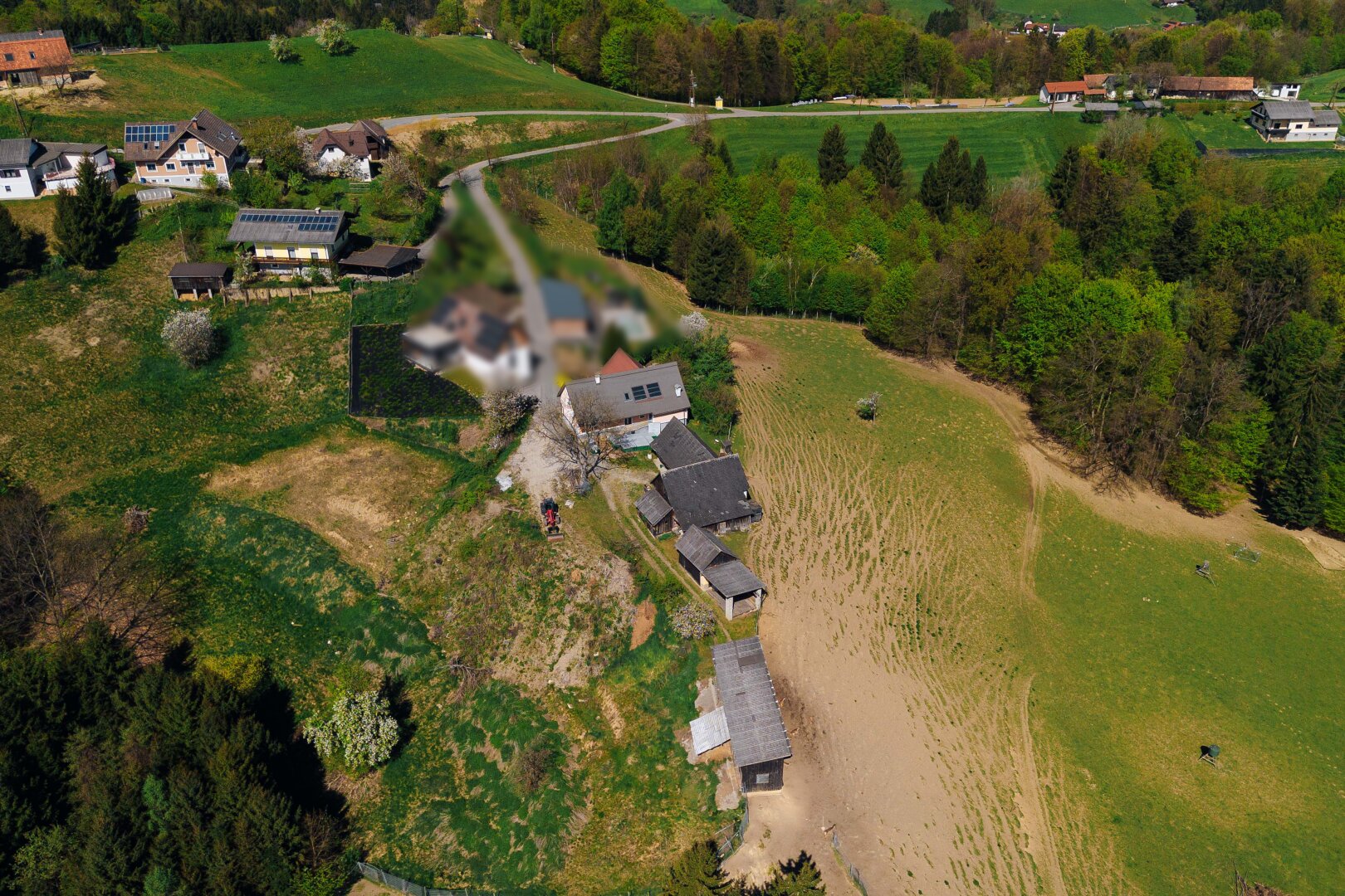 Ihr Rückzugsort am Kranachberg: Anwesen mit Weitblick und Seltenheitswert