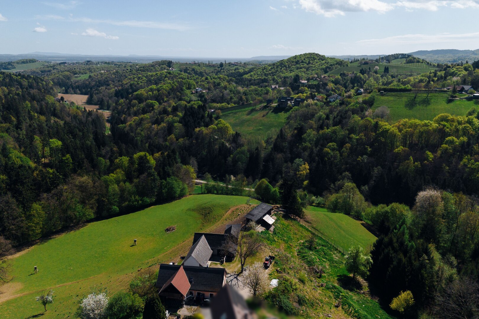 Ihr Rückzugsort am Kranachberg: Anwesen mit Weitblick und Seltenheitswert