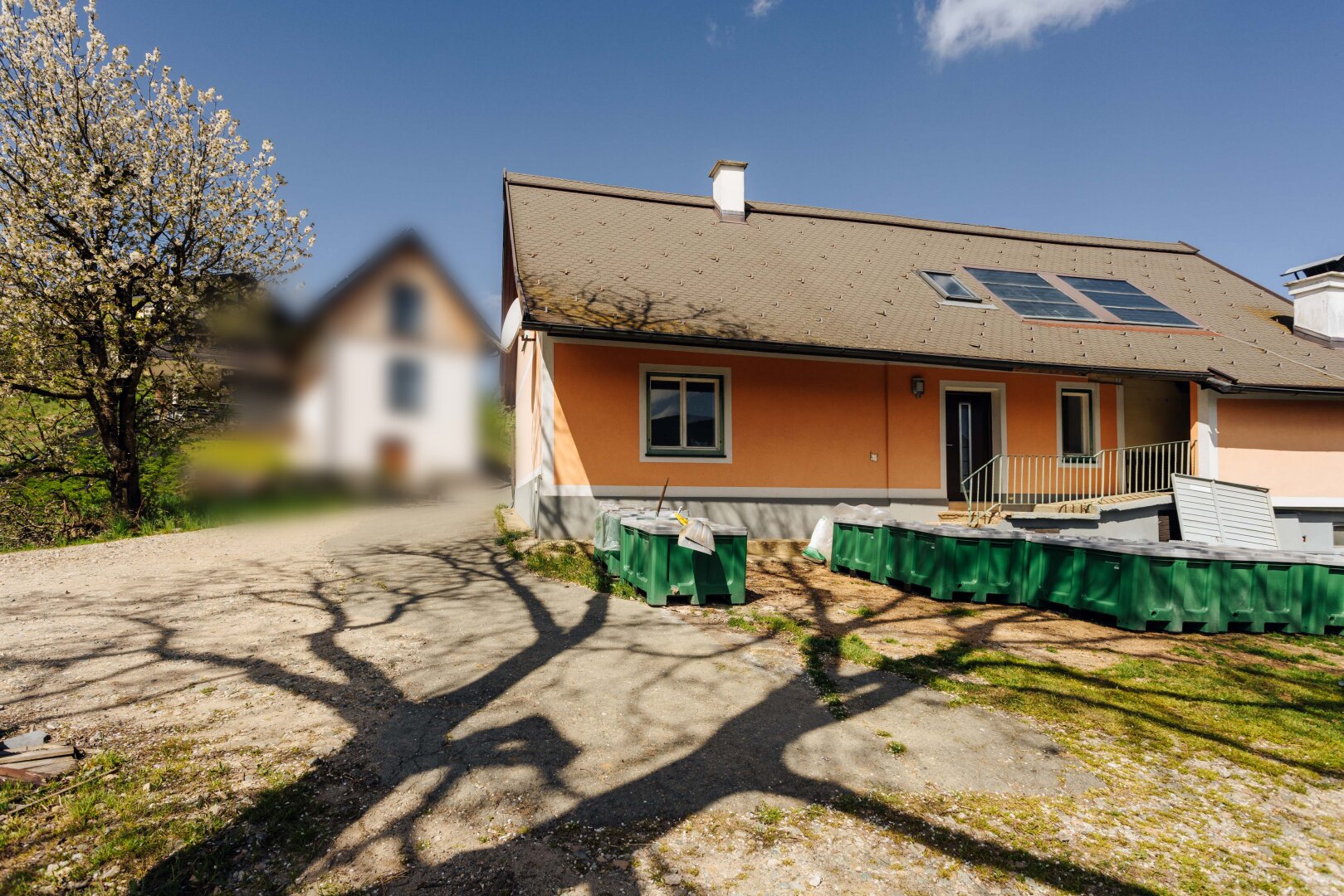 Ihr Rückzugsort am Kranachberg: Anwesen mit Weitblick und Seltenheitswert
