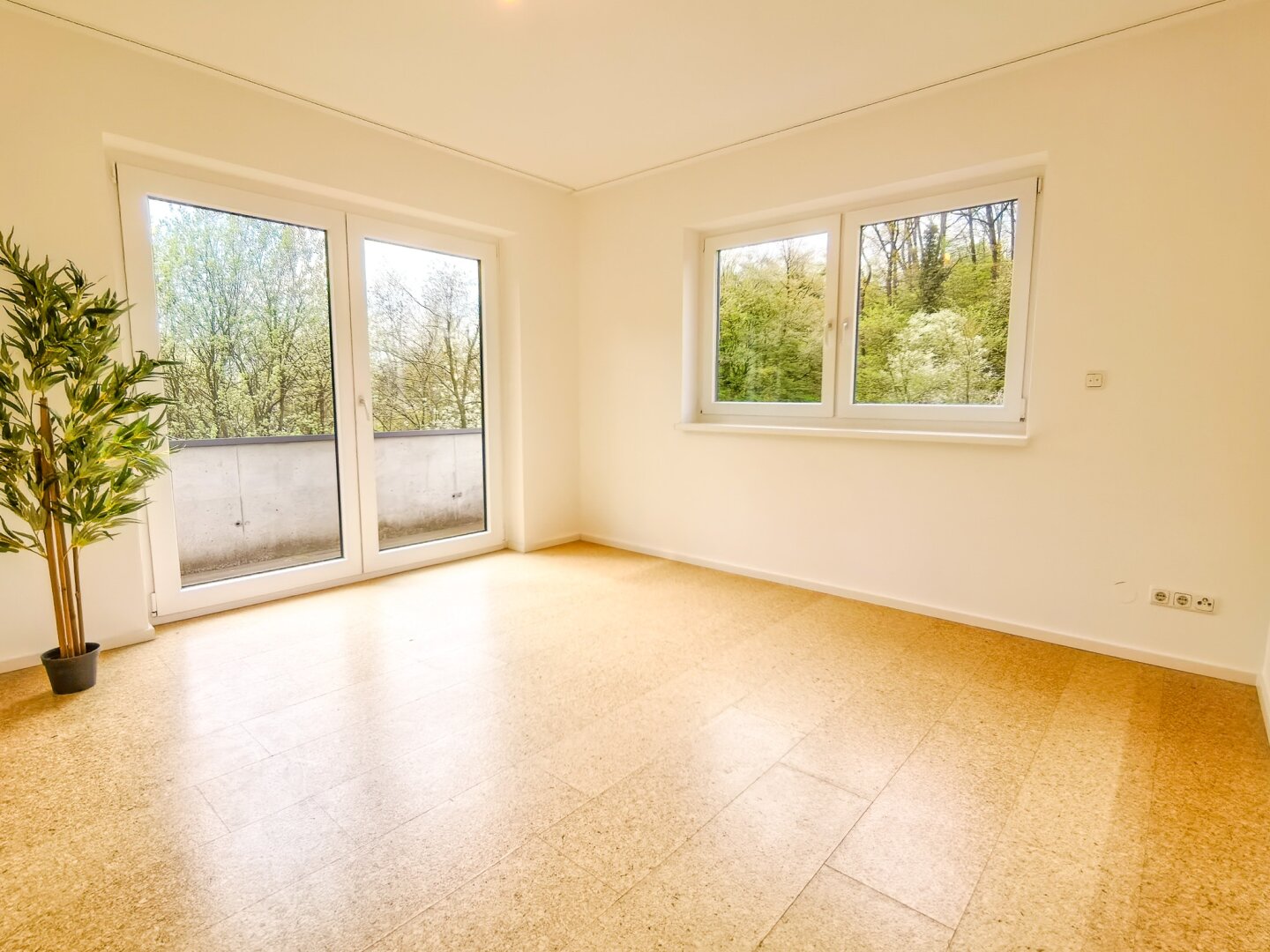 Zimmer 3 mit eigenem Balkon.