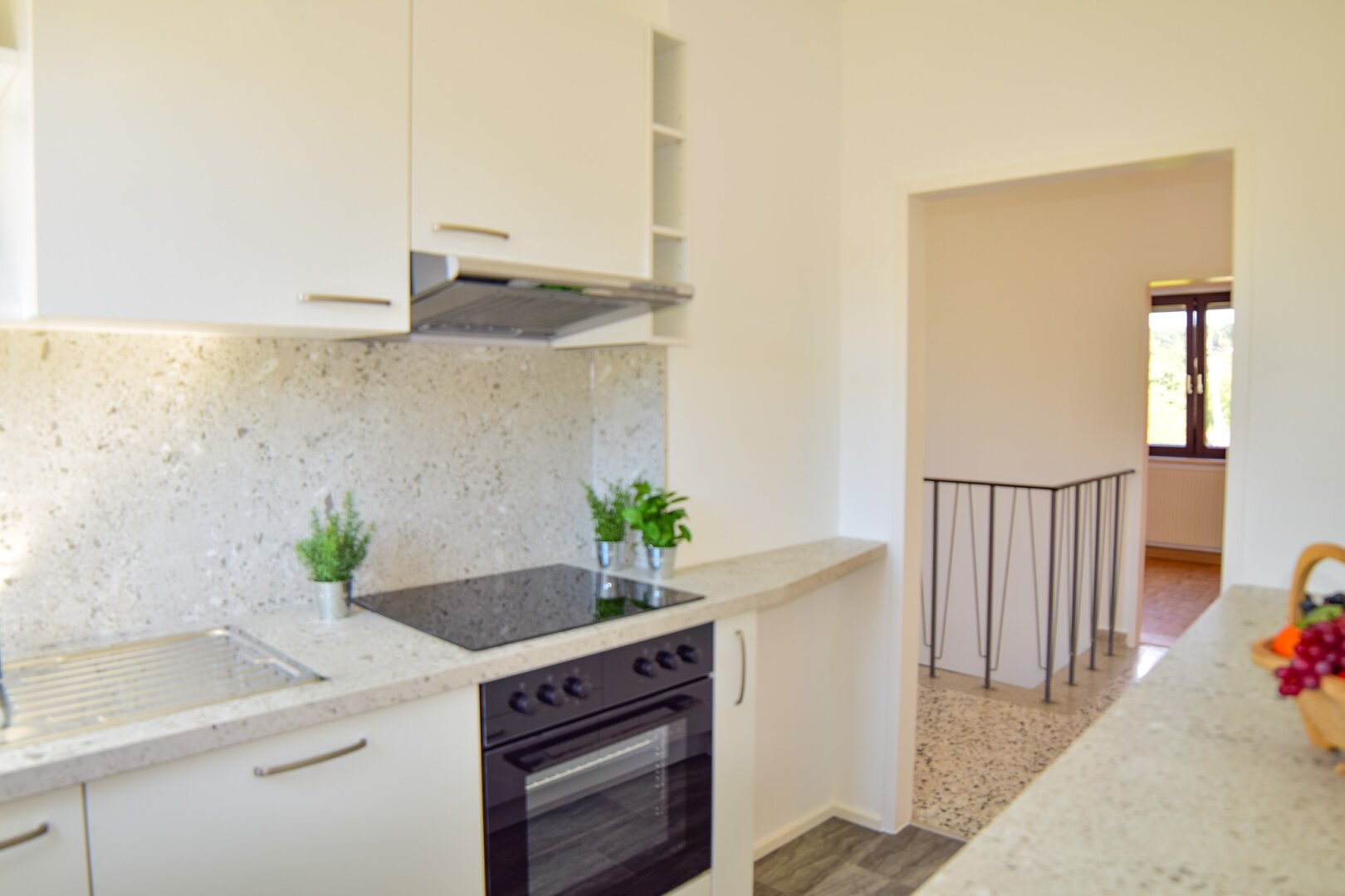 Küche - Blick Richtung Diele