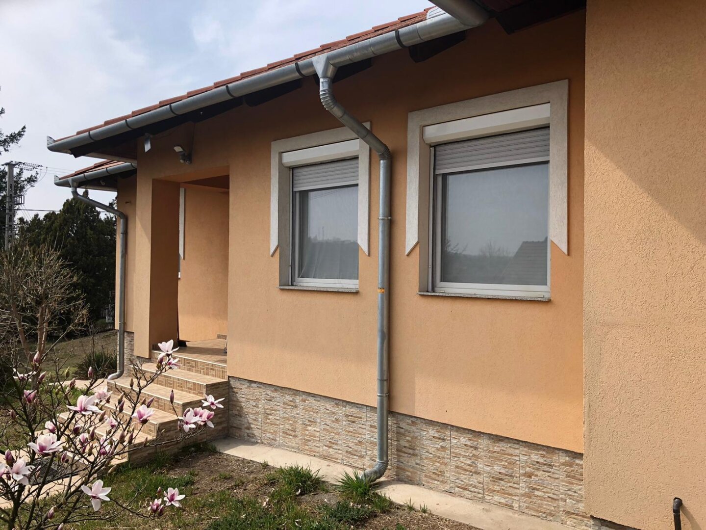 Bungalow in Ungarn 30ig Km vom Budapest entfernt