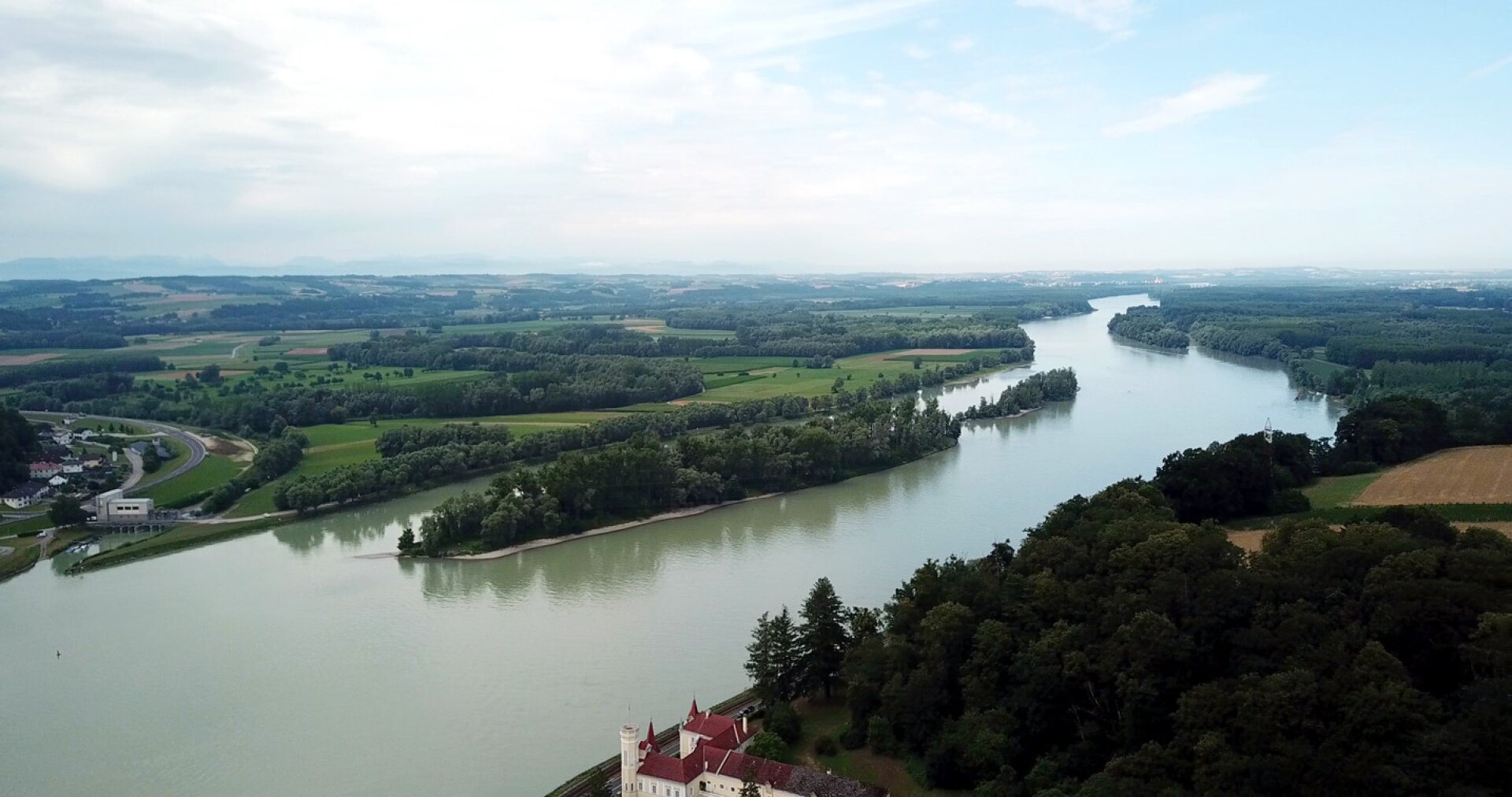 Schöner, erhabener Baugrund mit Donaublick - ink. EFH-Projekt mit Baugenehmigung!