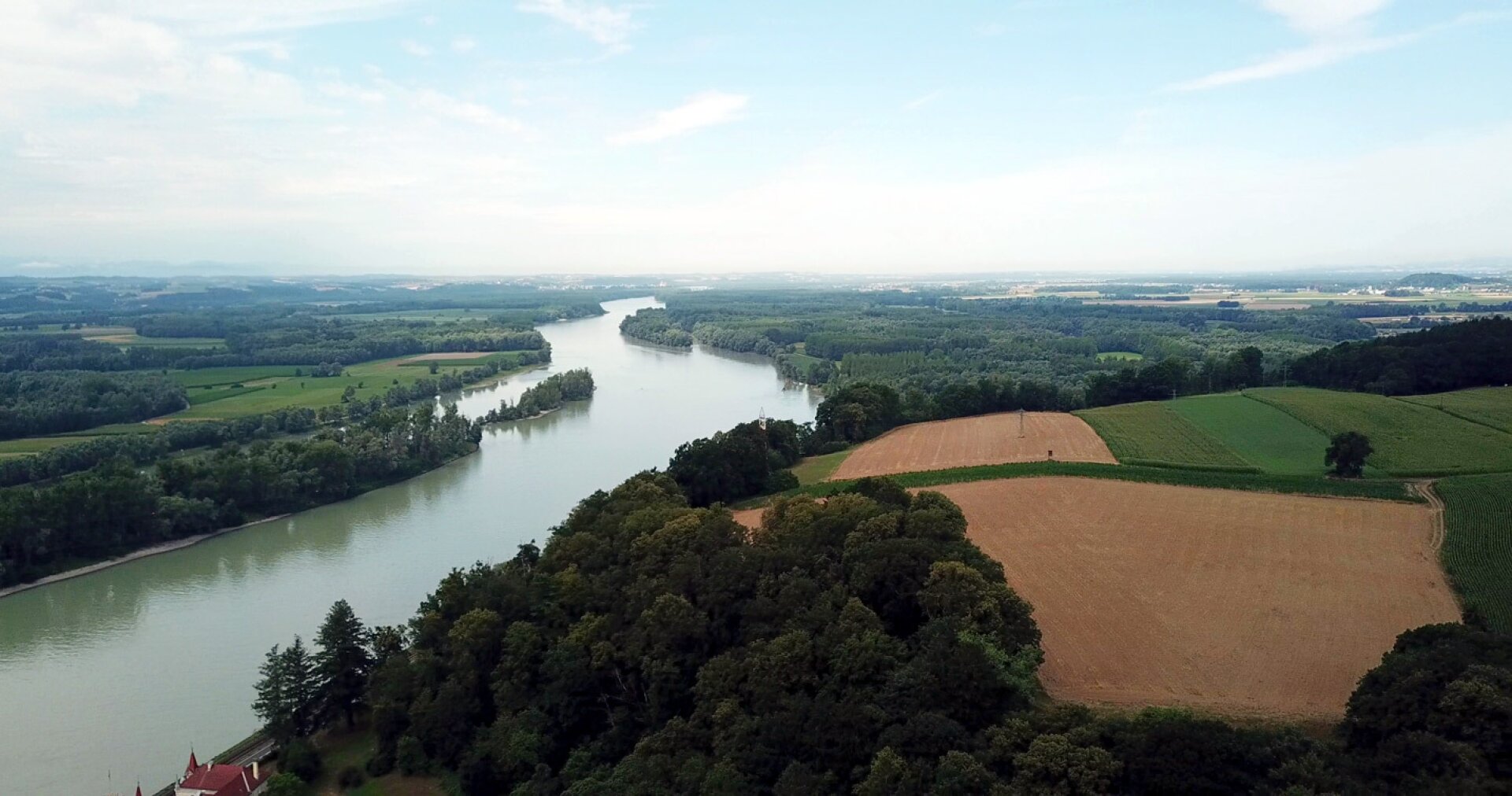 Schöner, erhabener Baugrund mit Donaublick - ink. EFH-Projekt mit Baugenehmigung!