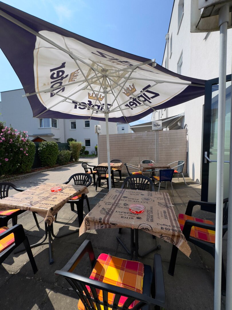Ennsdorf: Gemütliches Kaffeehaus mit Backstube zur Übernahme