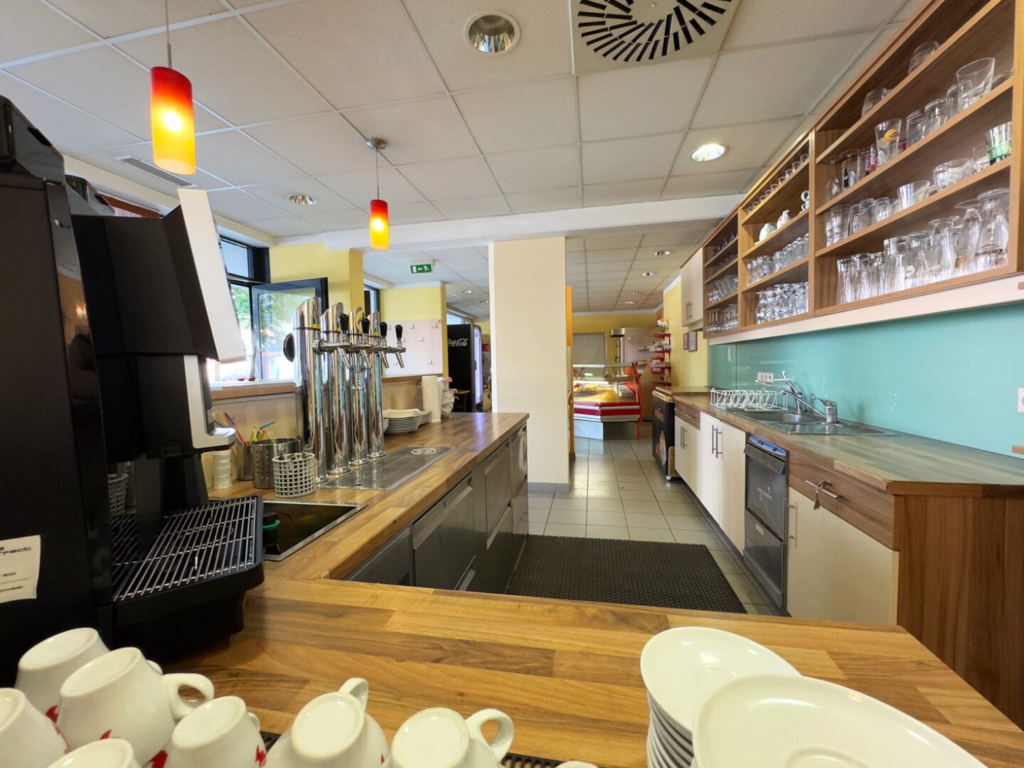 Ennsdorf: Gemütliches Kaffeehaus mit Backstube zur Übernahme