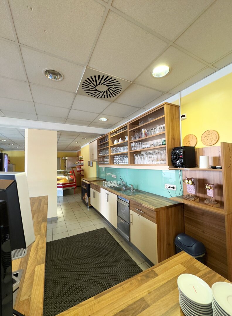 Ennsdorf: Gemütliches Kaffeehaus mit Backstube zur Übernahme