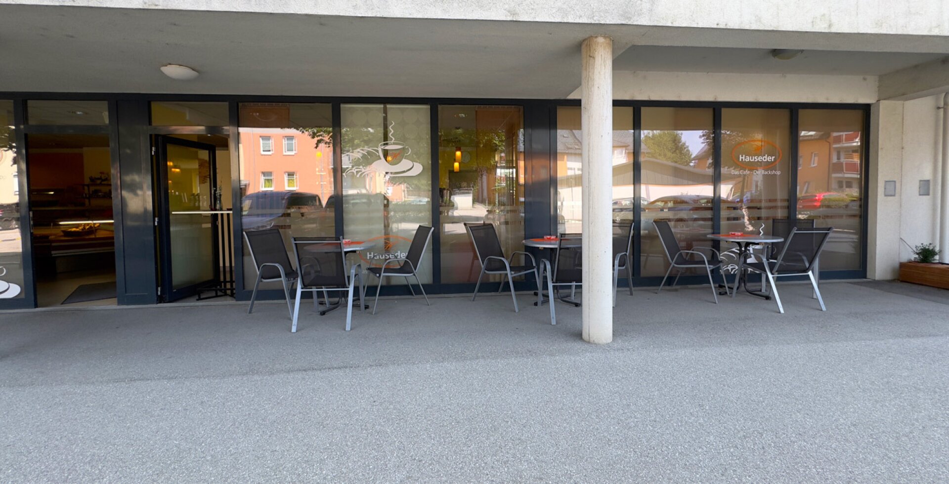 Ennsdorf: Gemütliches Kaffeehaus mit Backstube zur Übernahme