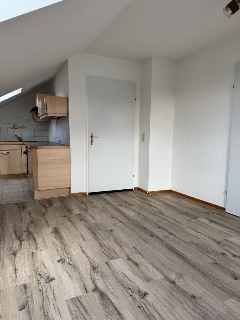 *Dachgeschosswohnung in Pasching*