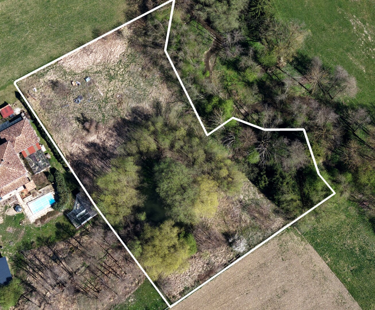 betriebsgrundstück mit teich & bach – ca. 5.178 m² | ideal für handwerk & kleinunternehmen