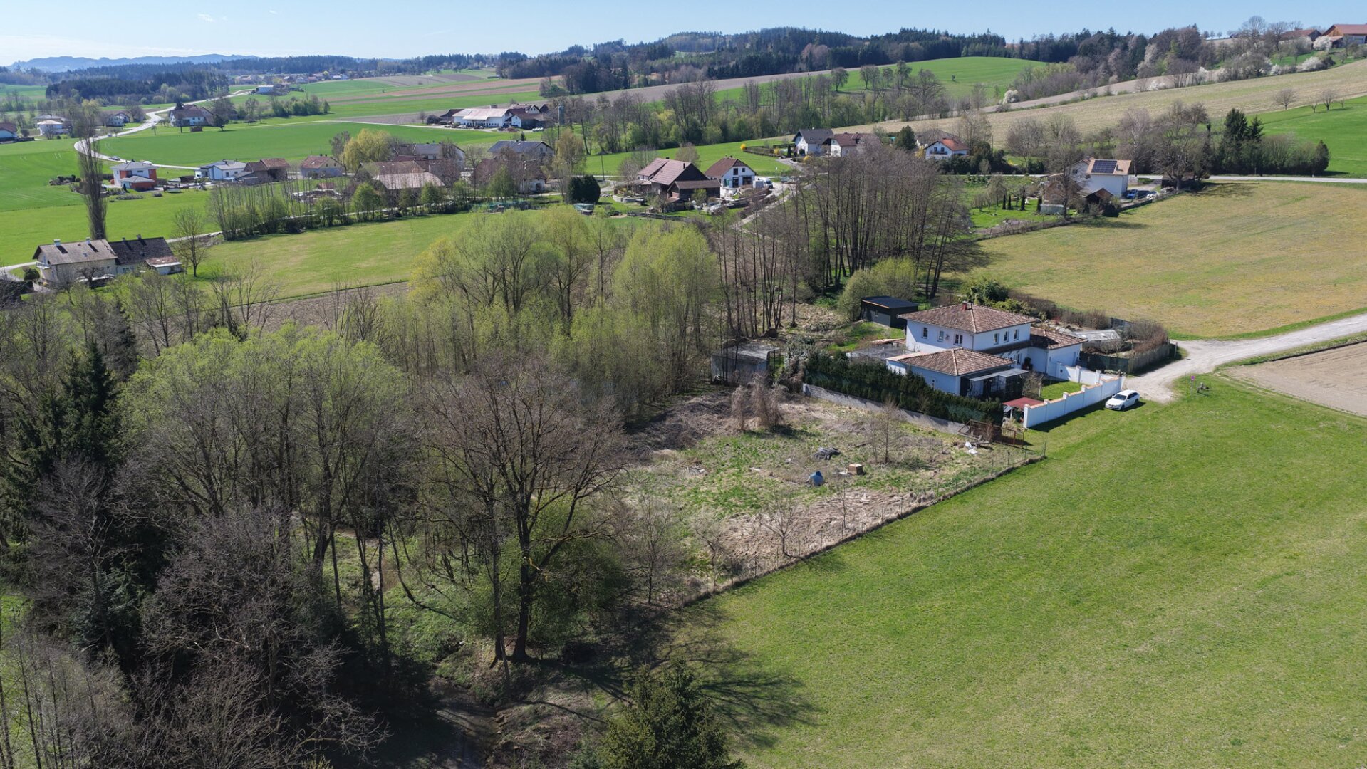 betriebsgrundstück mit teich & bach – ca. 5.178 m² | ideal für handwerk & kleinunternehmen