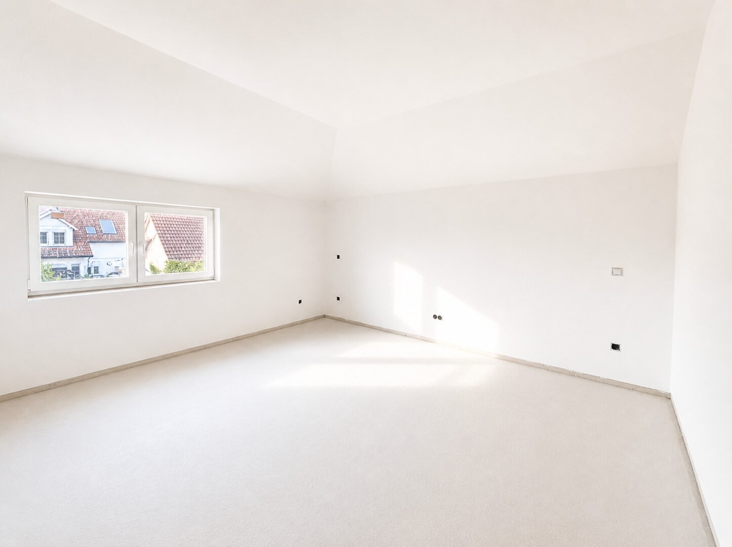 Hochwertige Doppelhaushälfte mit 210 m² Nutzfläche, 5 Zimmer, Keller und Garten in ruhiger Lage