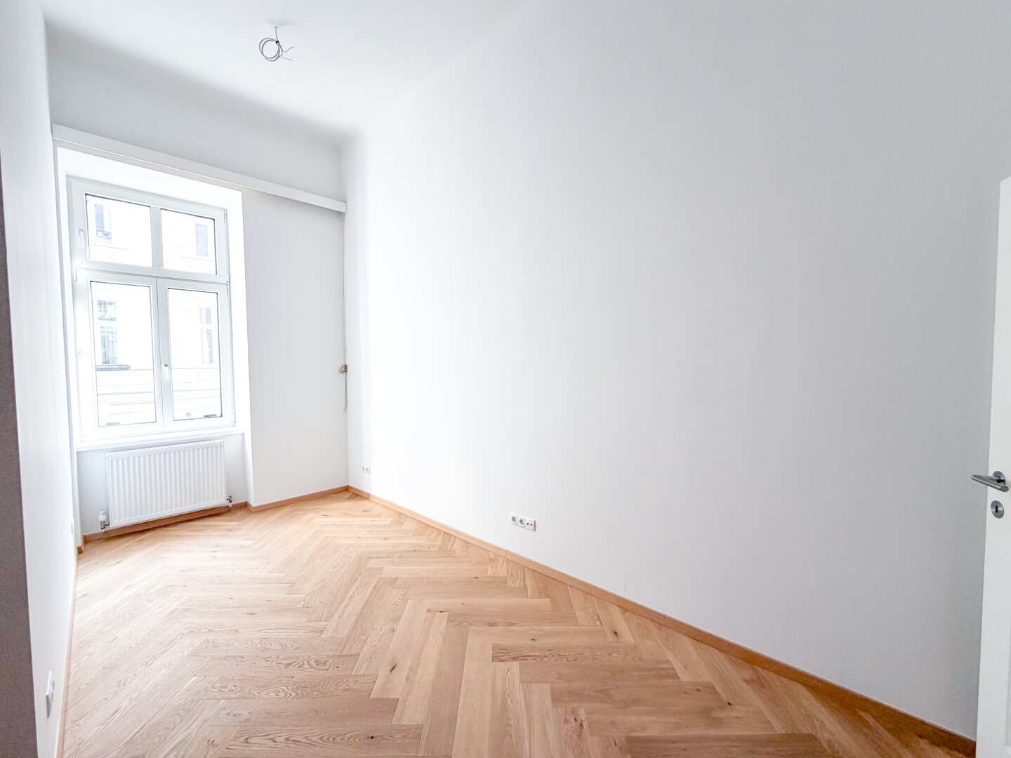 GENERALSANIERTES ALTBAUJUWEL – ERSTBEZUG 2026 | 4 Zimmer | 92 m² | Ruhelage | Nähe TU & WKO