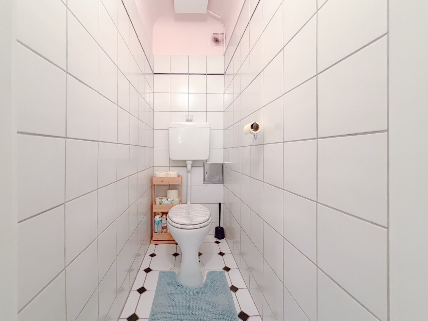 Dachgeschosswohnung im 18. | 2 Zimmer | ruhig, gepflegt | nahe Pötzleinsdorf