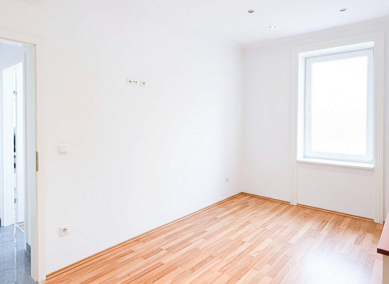 Großzügige Altabuwohung mit moderner Austattung I Nähe U6; Bildungscampus Flora Fries