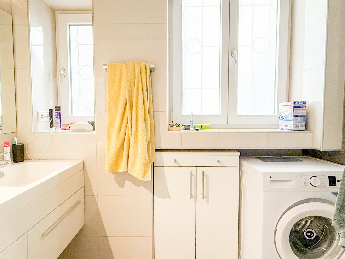 Großzügige Altabuwohung mit moderner Austattung I Nähe U6; Bildungscampus Flora Fries