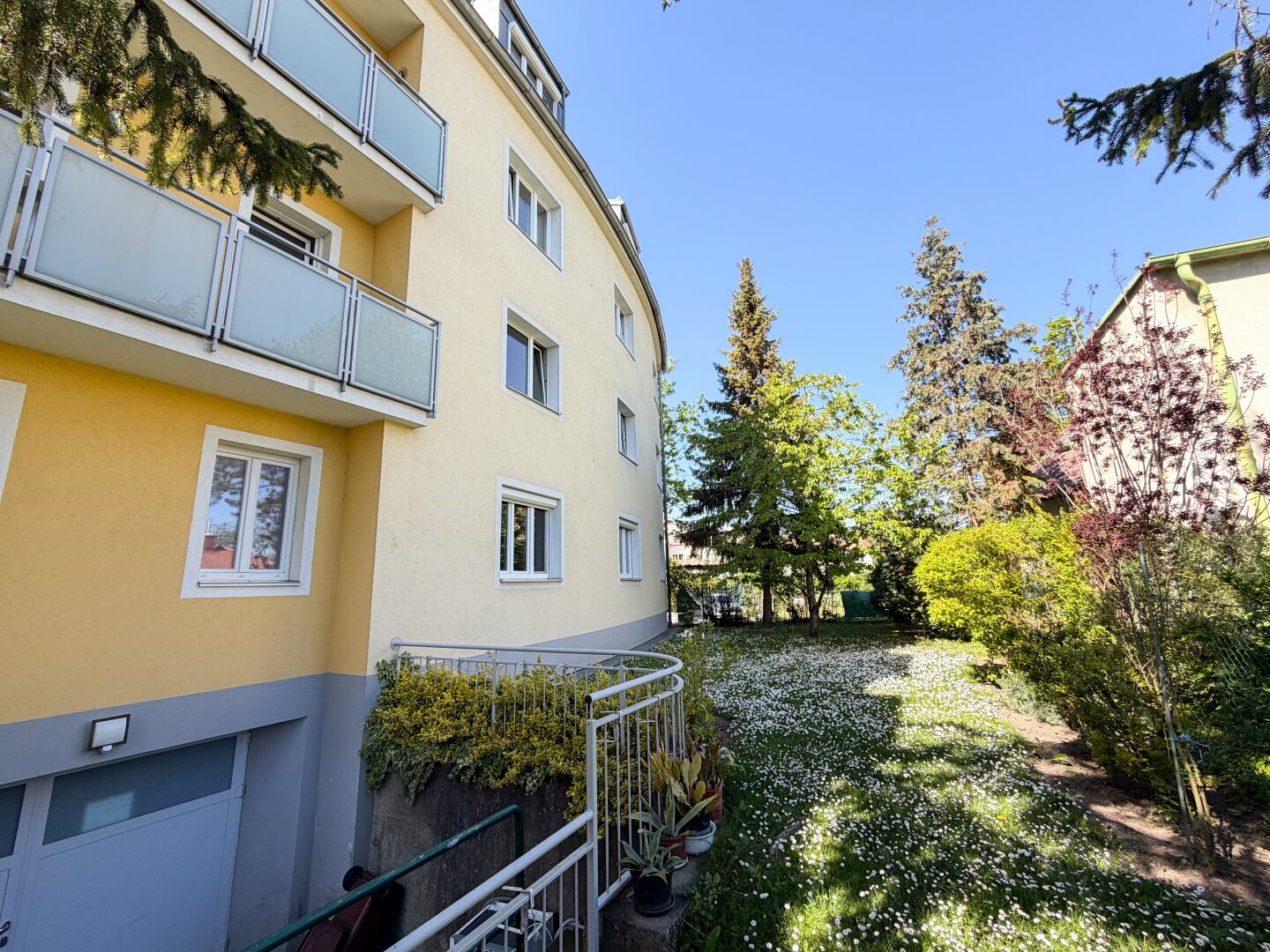 Charmante 2-Zimmer-Wohnung mit Schwedenofen I Nahe Perchtoldsdorf Zentrum