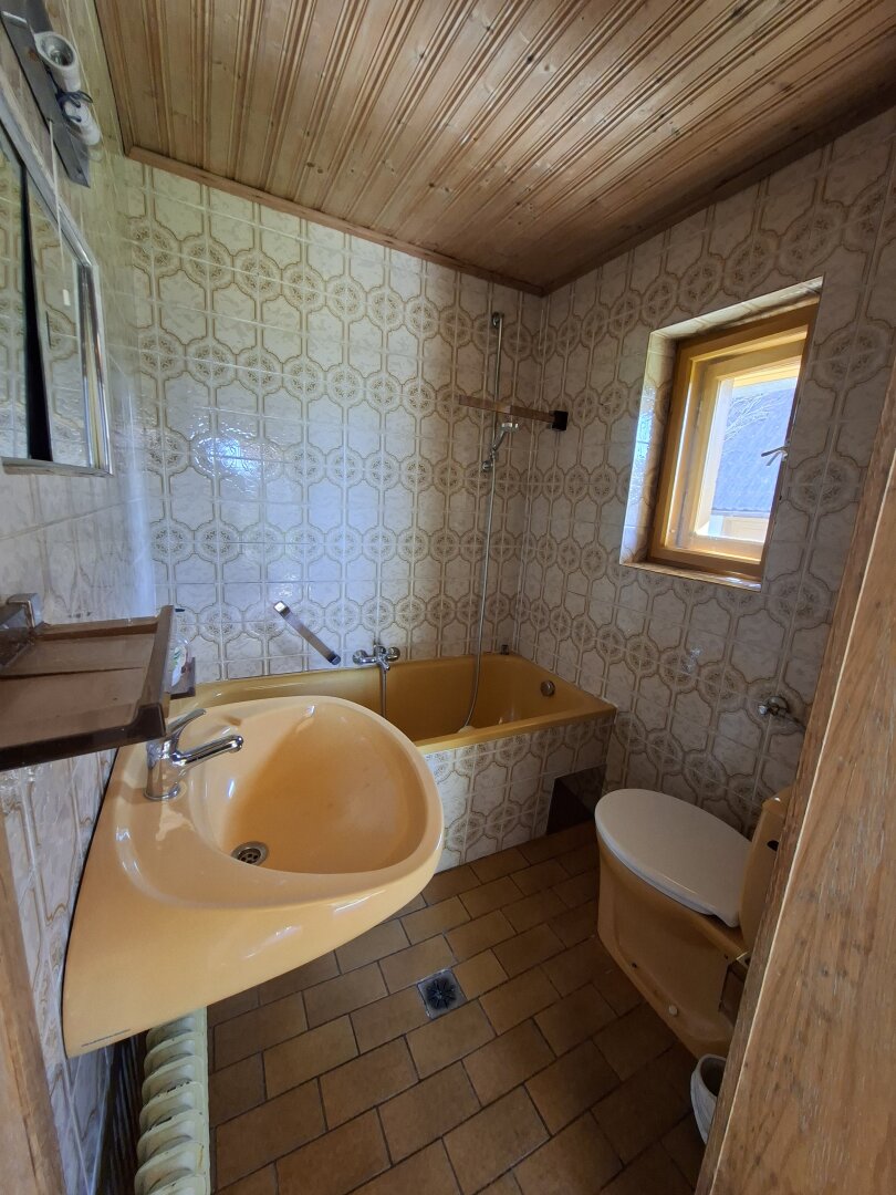 Sanierungsbedürftiges Haus mit großem und sonnigem Grundstück in Lieboch