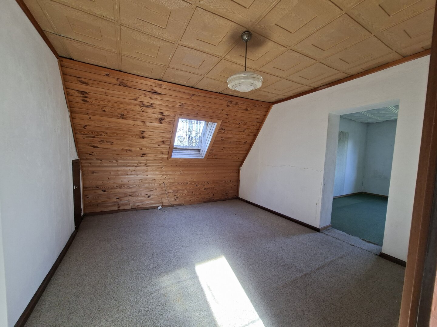 Sanierungsbedürftiges Haus mit großem und sonnigem Grundstück in Lieboch
