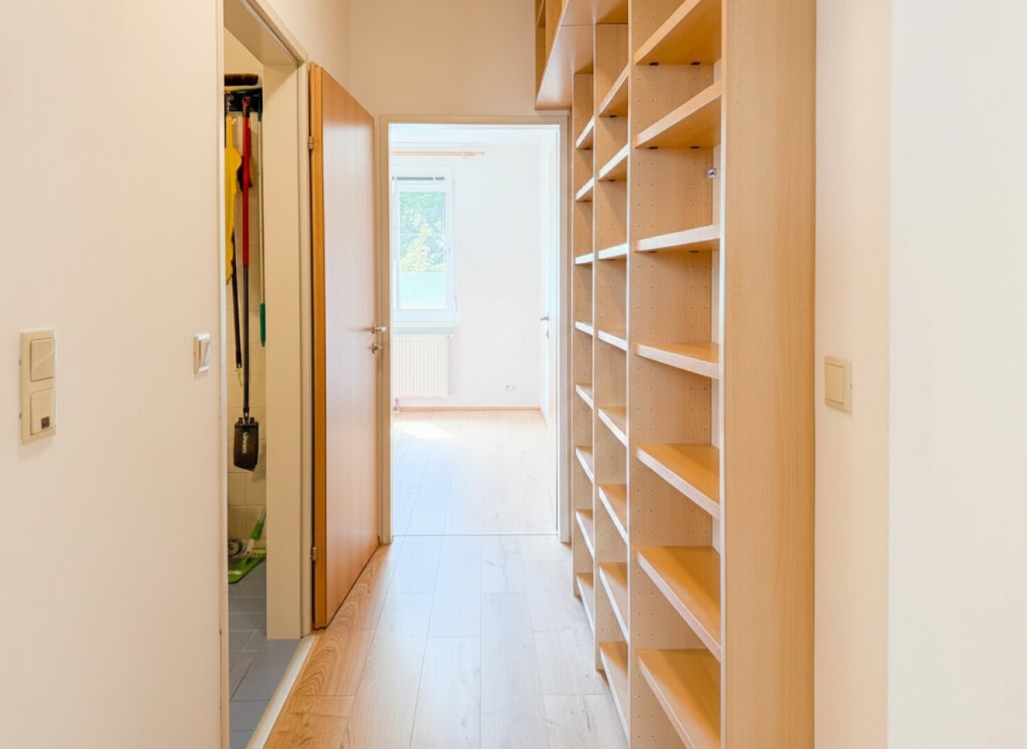 Wohnen am Kierlinger Bach – Ruhige Wohnung mit Terrasse & Naturblick