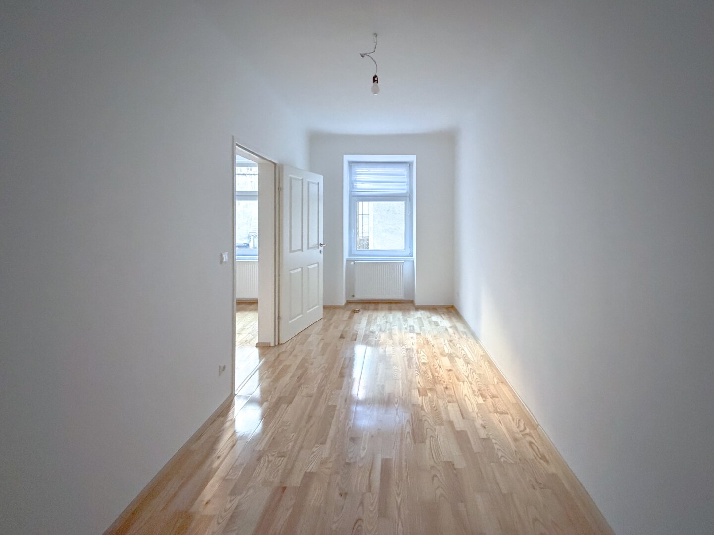 Urban Living in Top-Lage | Ruhige 2-Zimmer-Hofwohnung nahe Burggasse-Stadthalle | U6 | 5er, 6er,18er, 48a, 49er