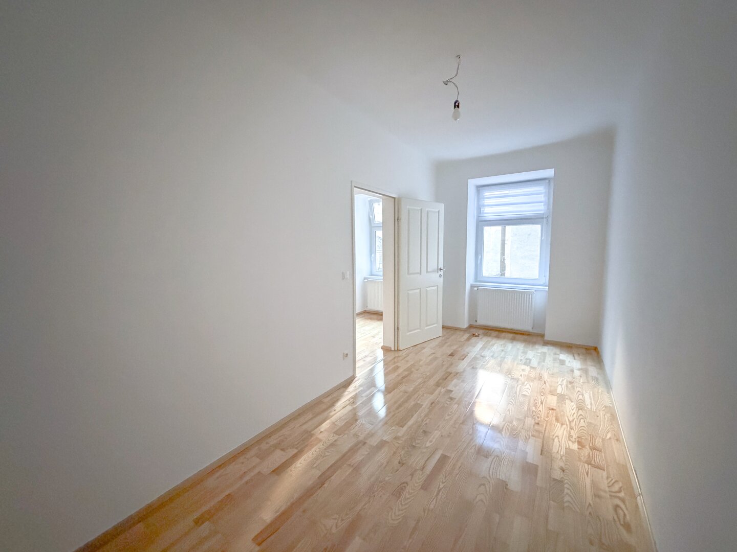 Urban Living in Top-Lage | Ruhige 2-Zimmer-Hofwohnung nahe Burggasse-Stadthalle | U6 | 5er, 6er,18er, 48a, 49er