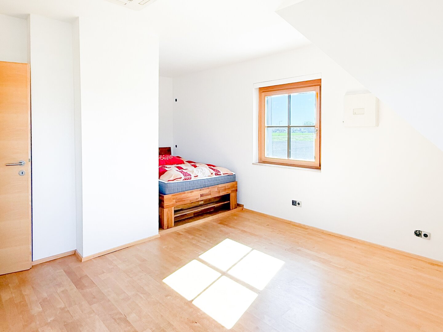 Modernes Einfamilienhaus mit sonnigem Garten & Wohlfühlcharakter | PV | Solar | Klima