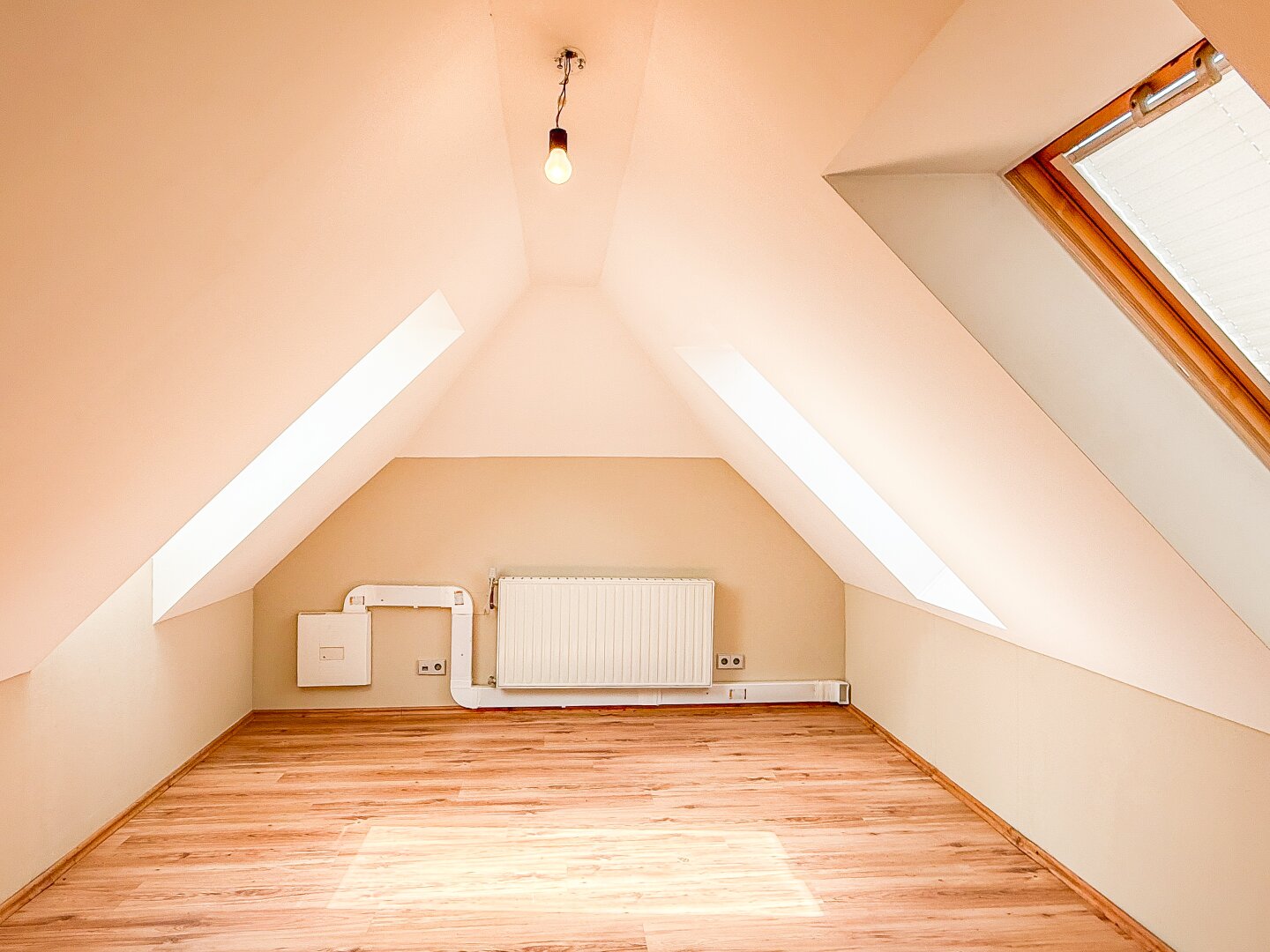 Modernes Einfamilienhaus mit sonnigem Garten & Wohlfühlcharakter | PV | Solar | Klima