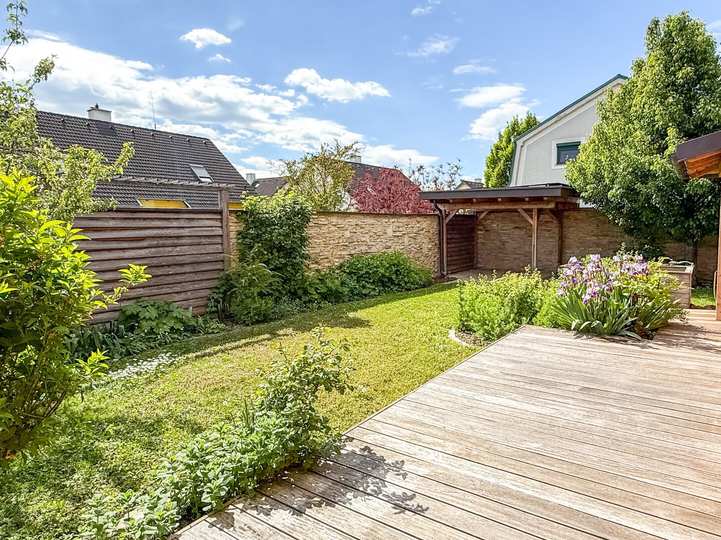 Modernes Einfamilienhaus mit sonnigem Garten & Wohlfühlcharakter | PV | Solar | Klima