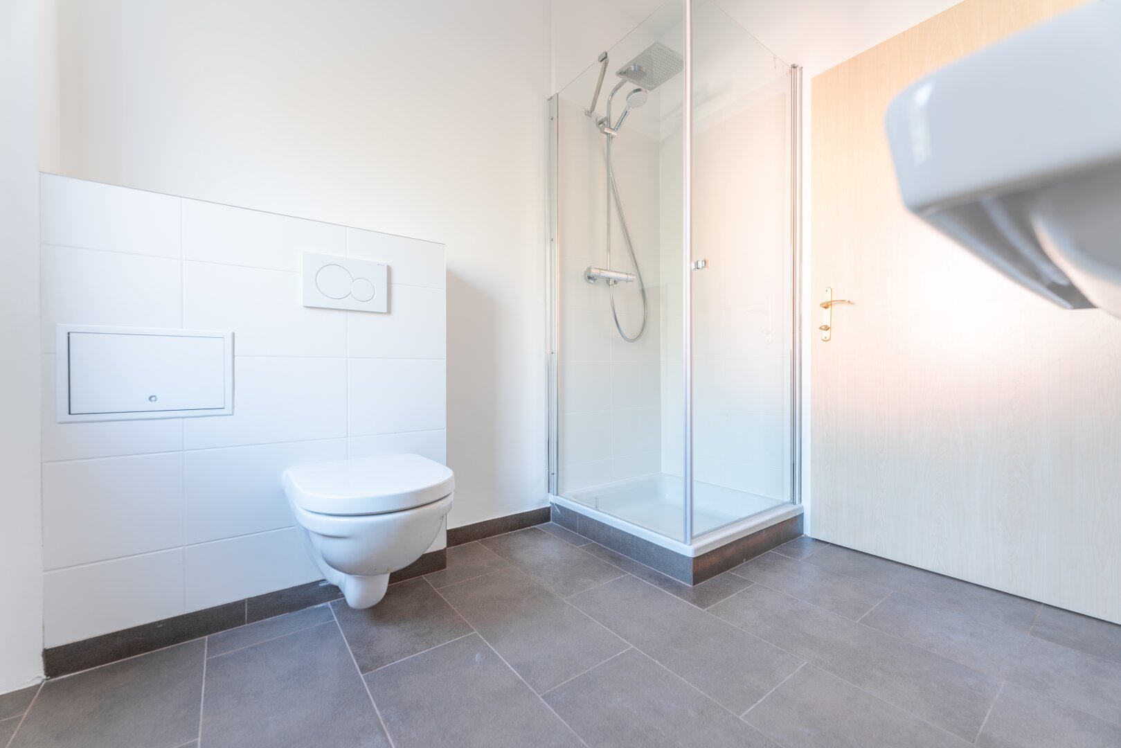 Charmante 2-Zimmer-Wohnung mit Wintergarten und Gartenzugang in stadtnaher Lage