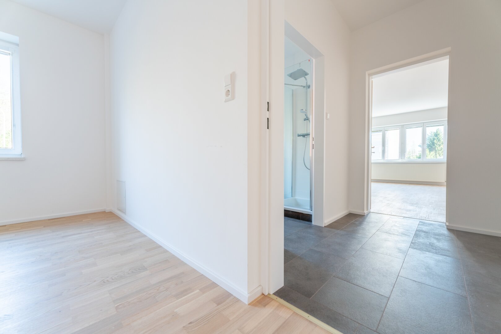 Charmante 2-Zimmer-Wohnung mit Wintergarten und Gartenzugang in stadtnaher Lage